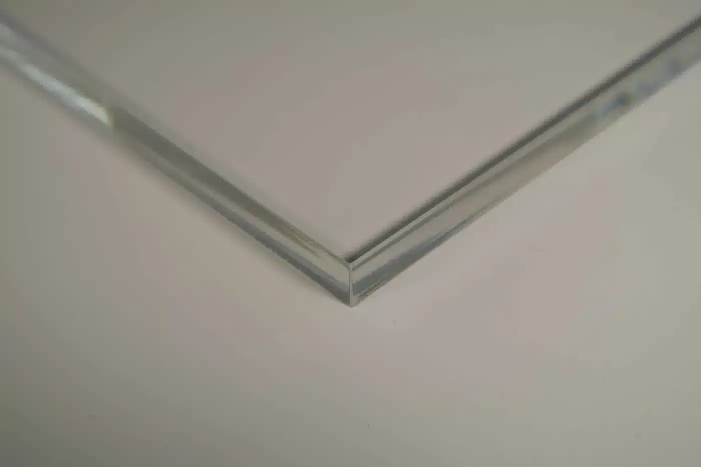 Transparant plexiglas