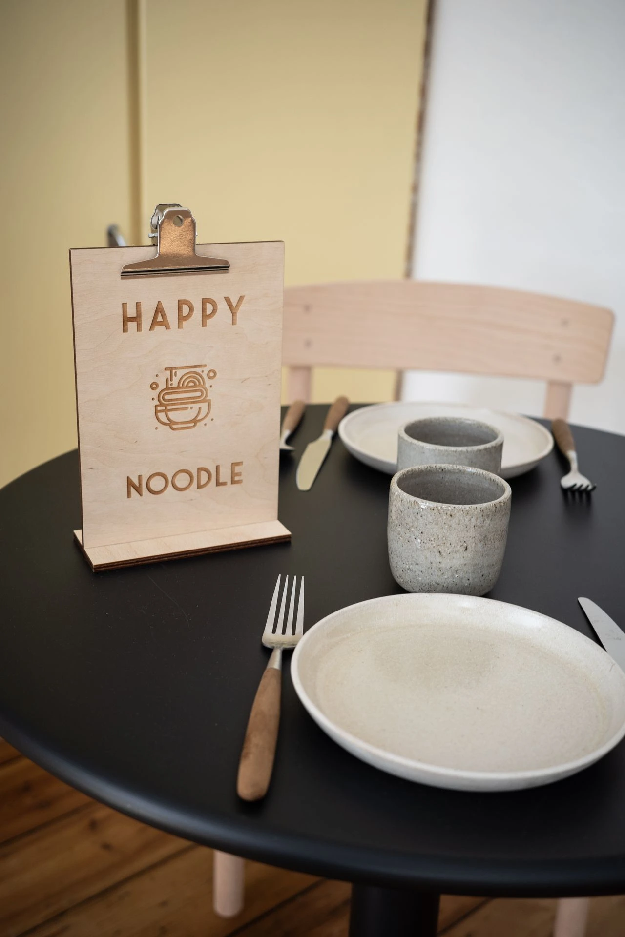 porte-menu bois personnalisé clip