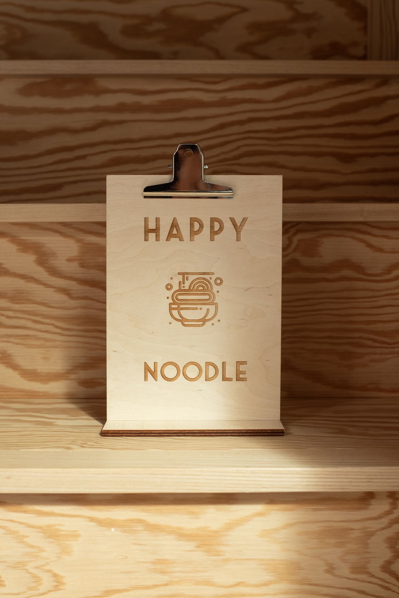 porte-menu bois personnalisé avec clip