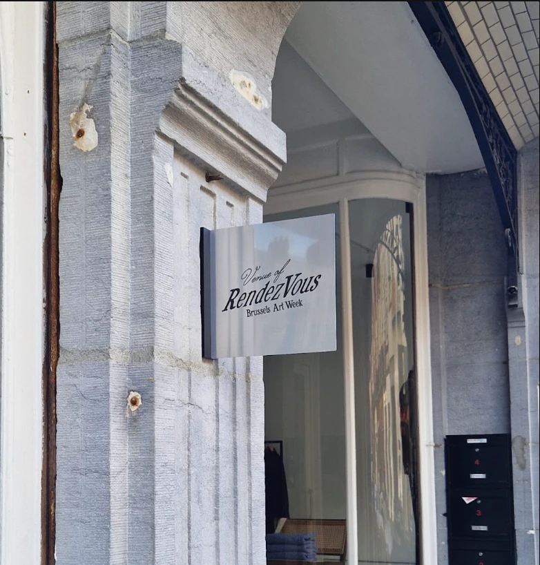 enseigne extérieure aluminium sur mesure