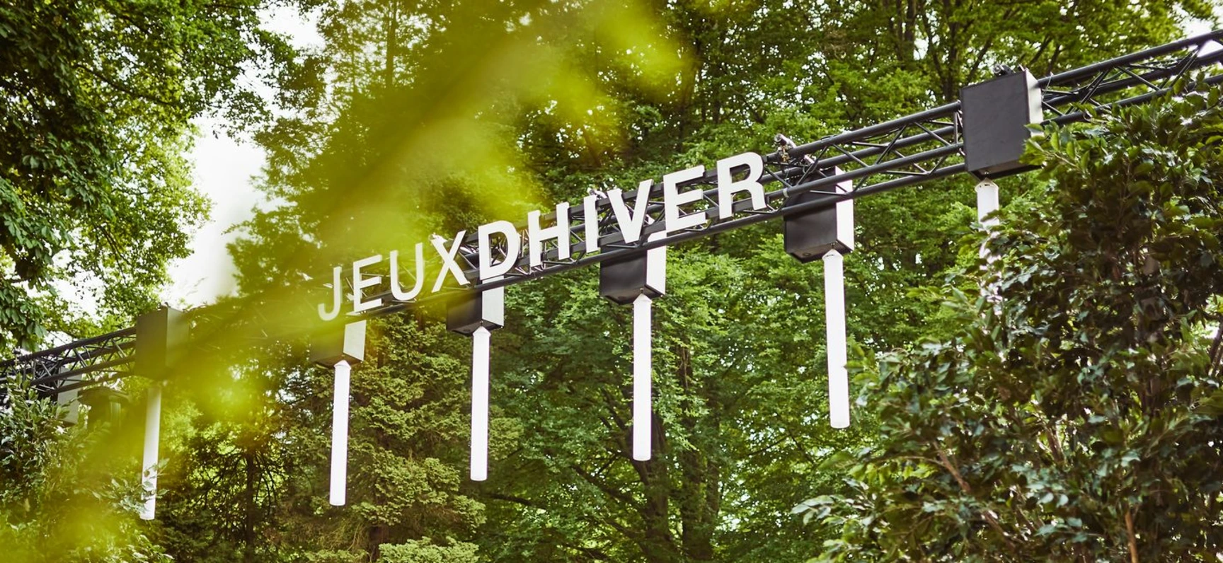 signalétique lettrage découpé