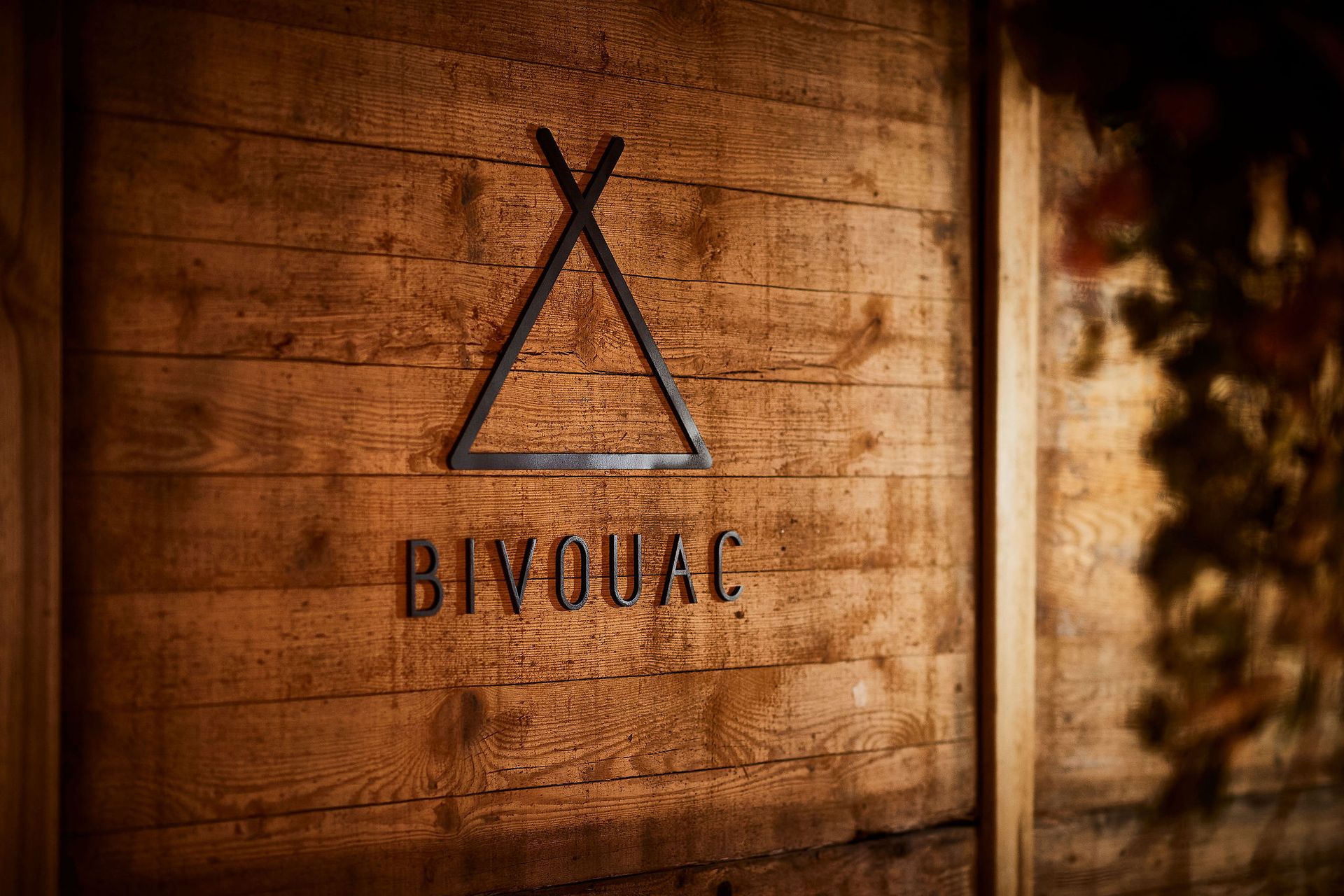 logo et lettrage découpés sur mesure