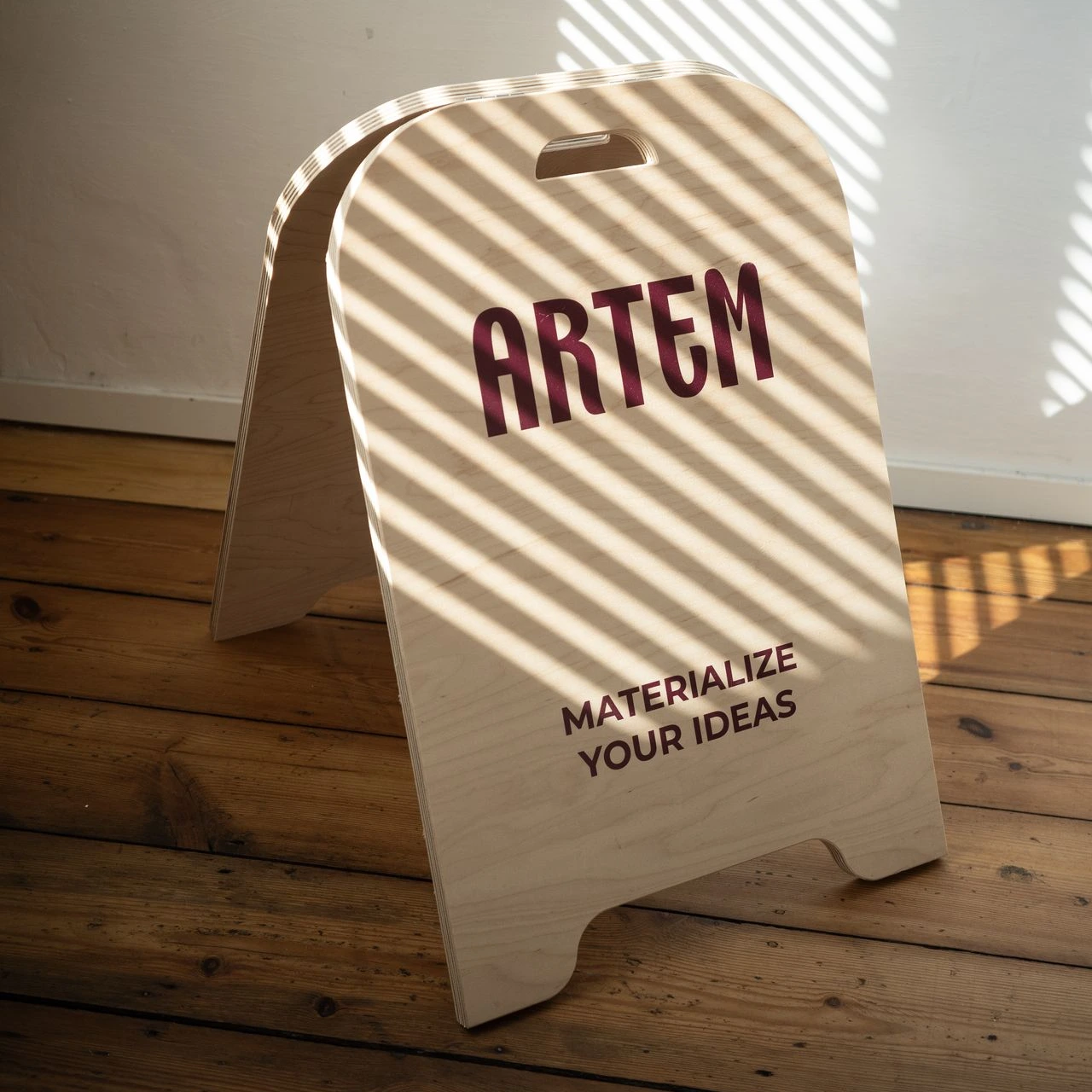 petit stop-trottoir personnalisé Artem