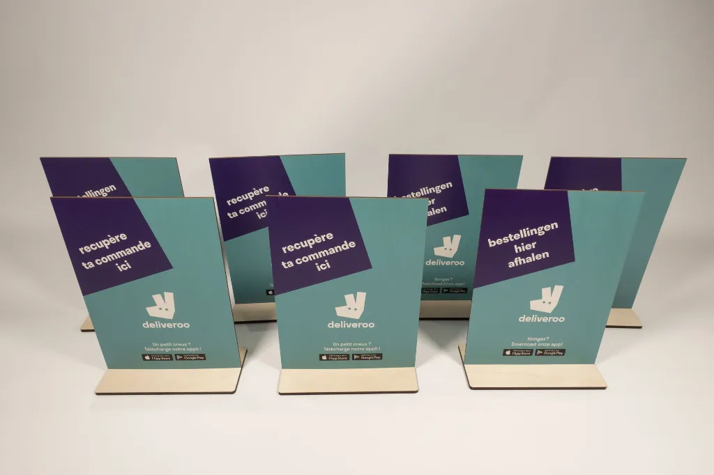 deliveroo_print_holders_presentoirs_2.webp