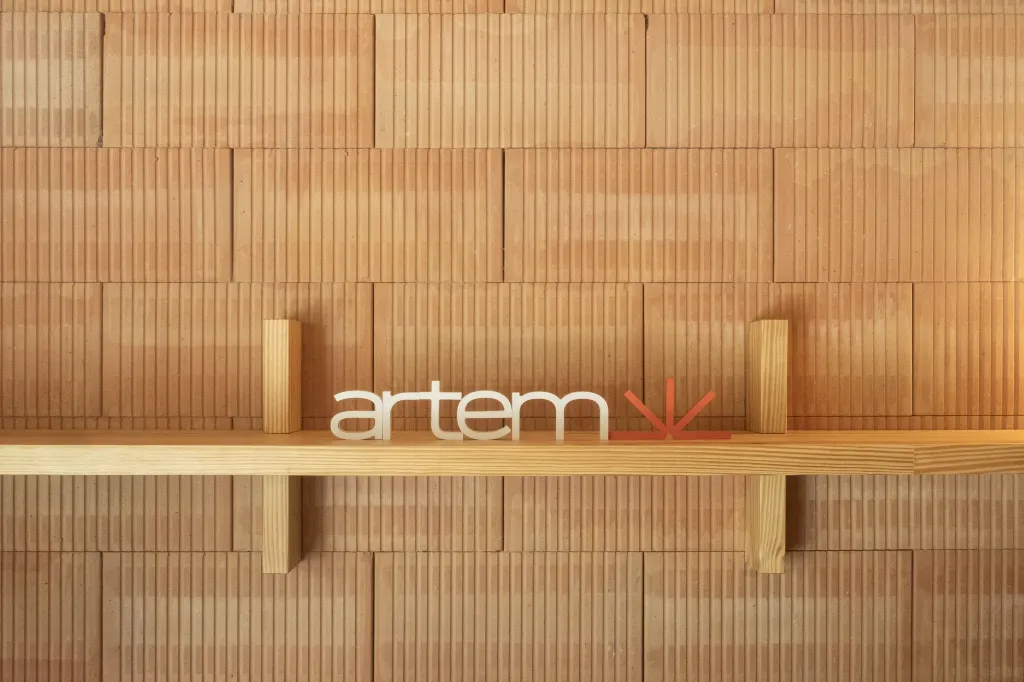 Artem_Produits_FloBalaes_Lettrages_005.webp