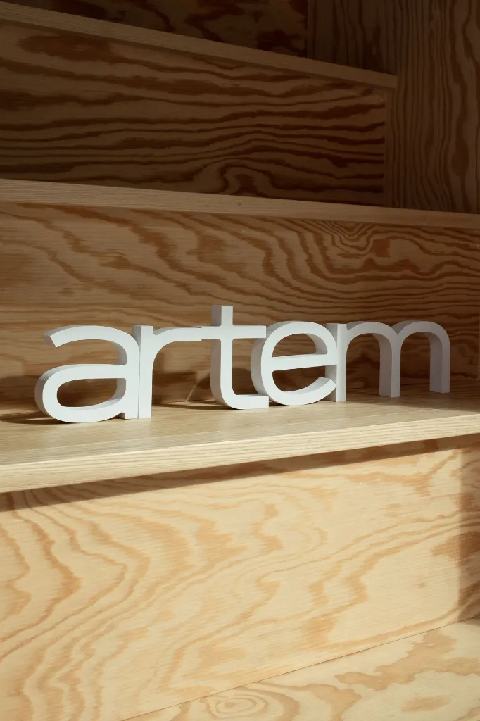 Artem_Produits_FloBalaes_Lettrages_006.webp