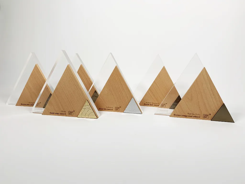 case_day_award_bois_triangle_2.webp