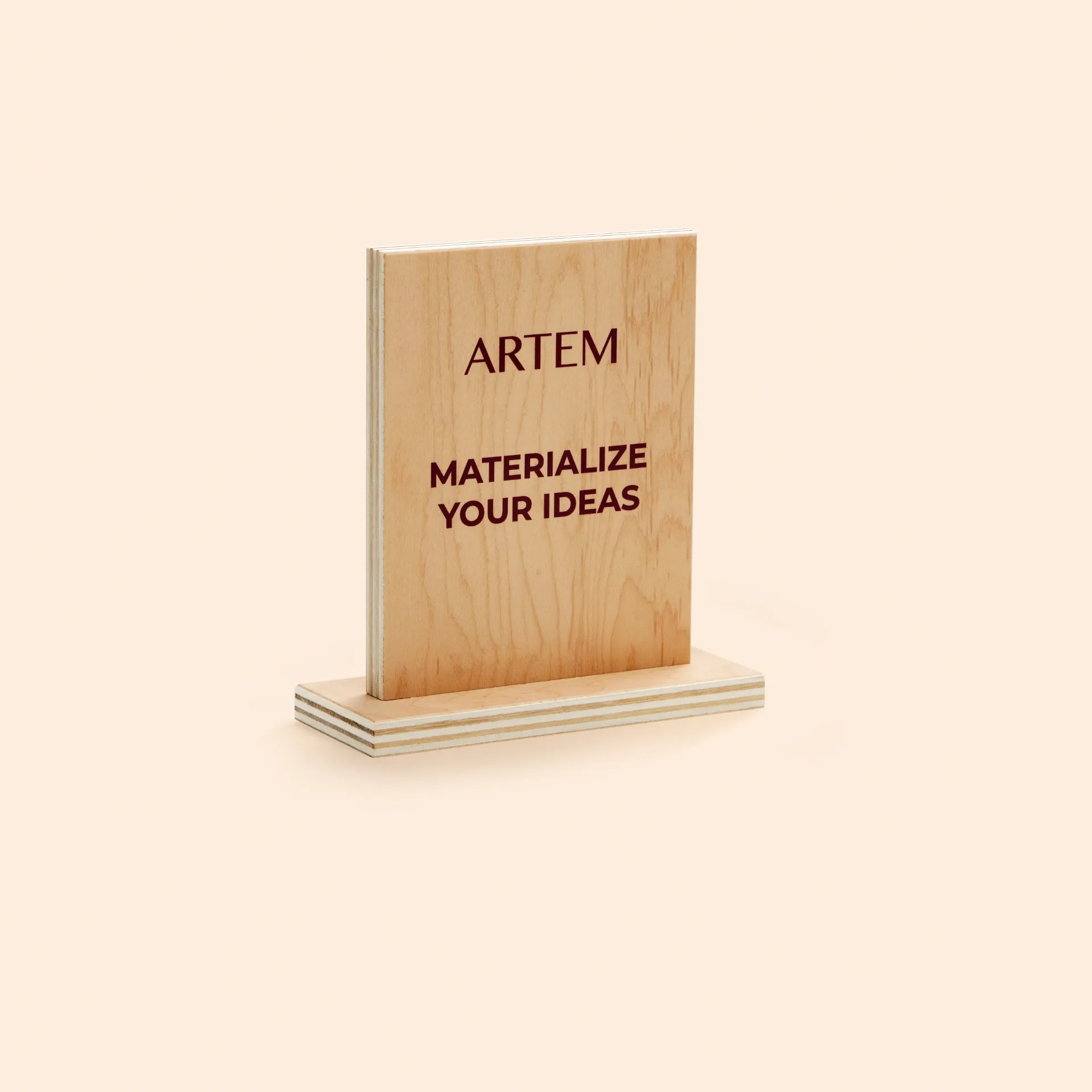 Trophée forme libre